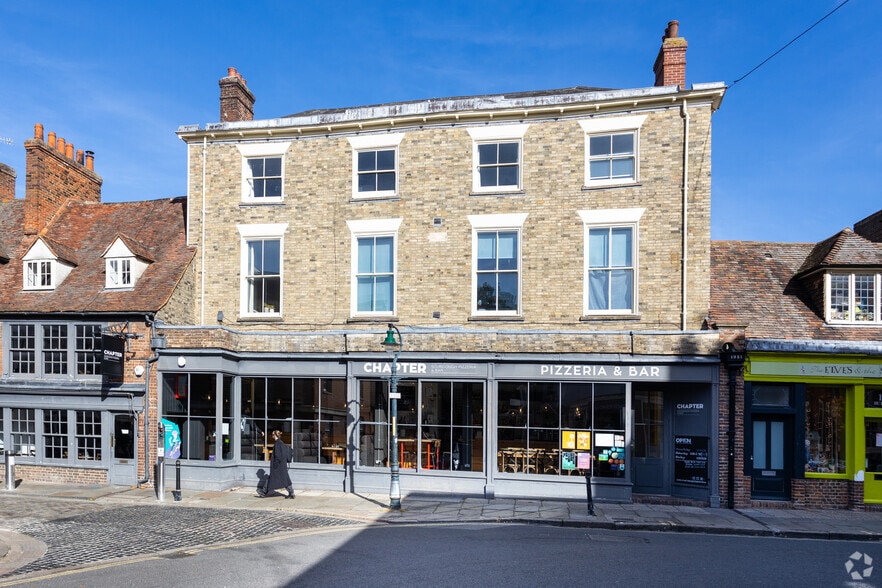 11 Burgate, Canterbury to rent - Building Photo - Image 3 of 3