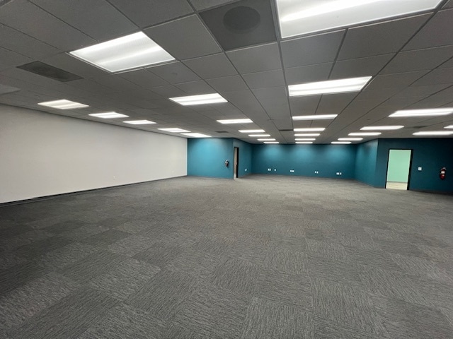 4520 Linden Creek Pky, Flint, MI to rent Interior Photo- Image 1 of 12