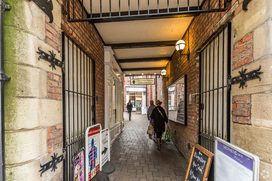 Church Walks, Ormskirk for rent - Building Photo - Image 2 of 10