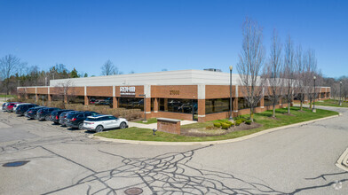 27000 Meadowbrook Rd, Novi, MI for rent Building Photo- Image 1 of 8