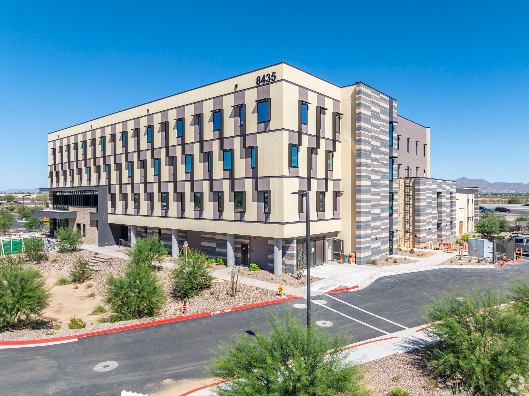 8435 N Pima Center Pky, Scottsdale, AZ to rent Primary Photo- Image 1 of 5