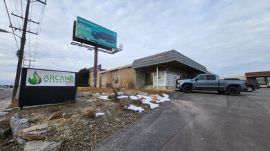 675 E Anderson St, Idaho Falls, ID for rent Building Photo- Image 1 of 14