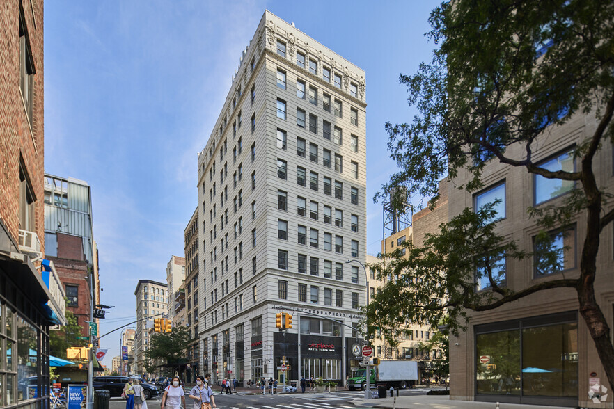 113 University Pl, New York, NY for rent - Building Photo - Image 1 of 6