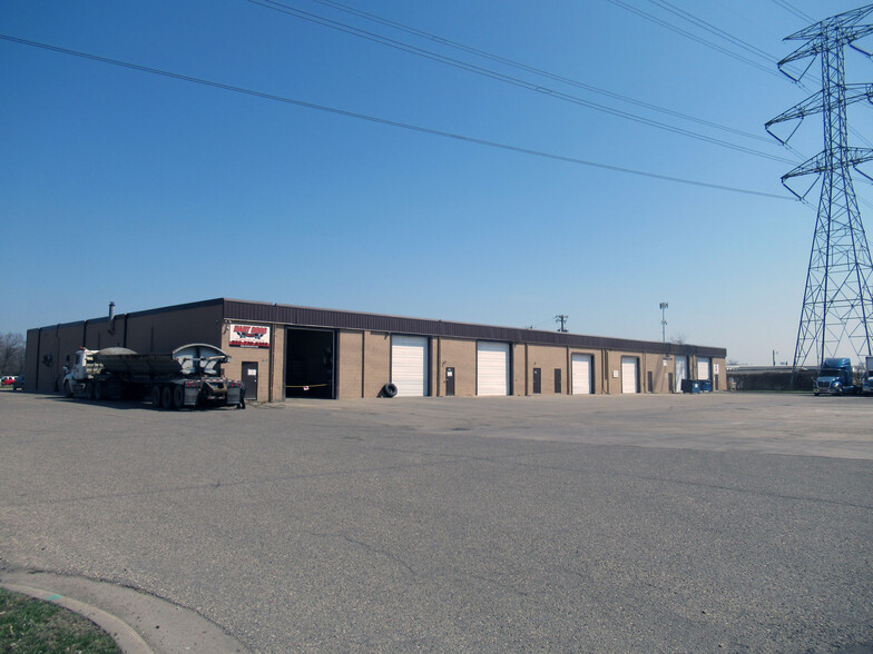 8215-8300 W 126th St W, Savage, MN for rent - Building Photo - Image 1 of 5