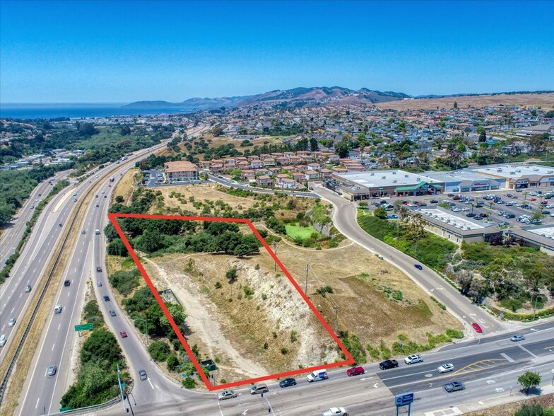 100 N Oakpark Blvd, Pismo Beach, CA for sale - Building Photo - Image 1 of 18