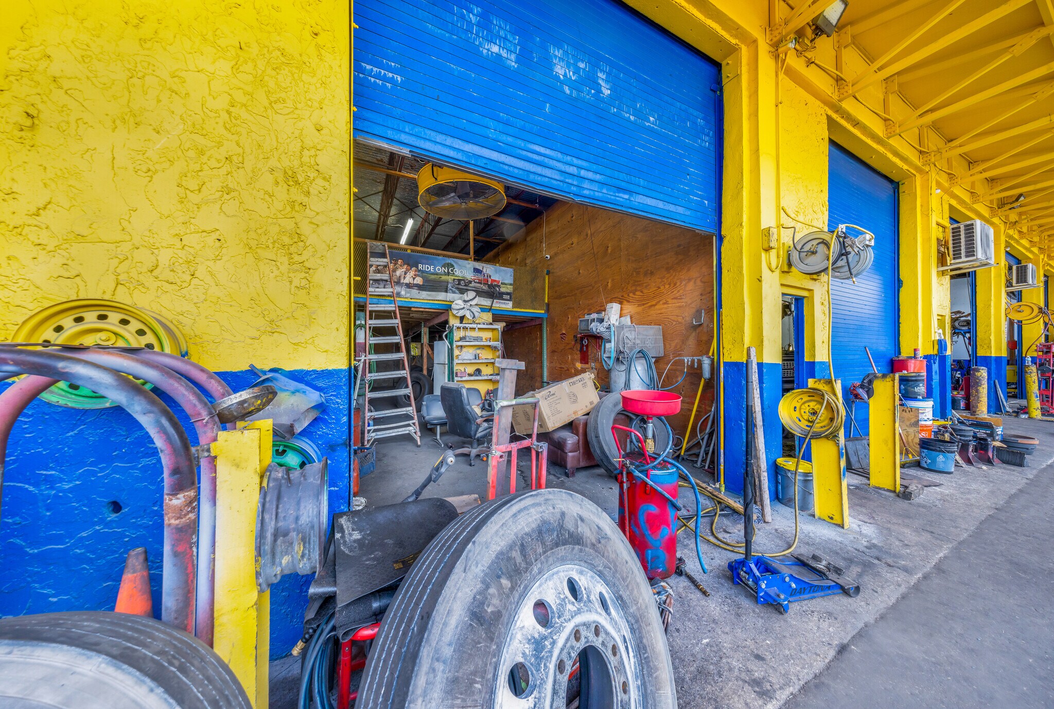 9630 NW South River Dr, Medley, FL to rent Building Photo- Image 1 of 30