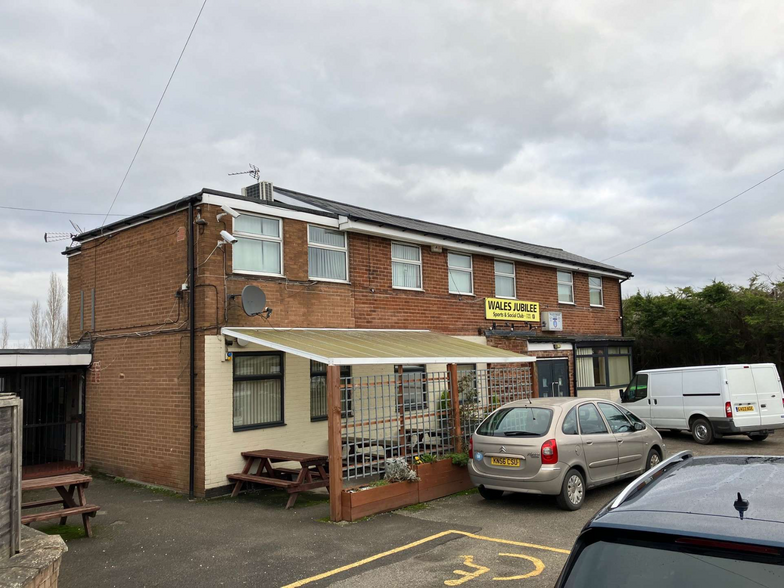 School Rd, Wales for sale - Primary Photo - Image 1 of 1