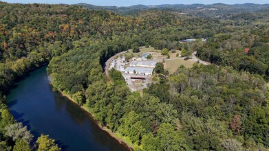 1665 Country Club Rd, Grafton, WV for sale Primary Photo- Image 1 of 1