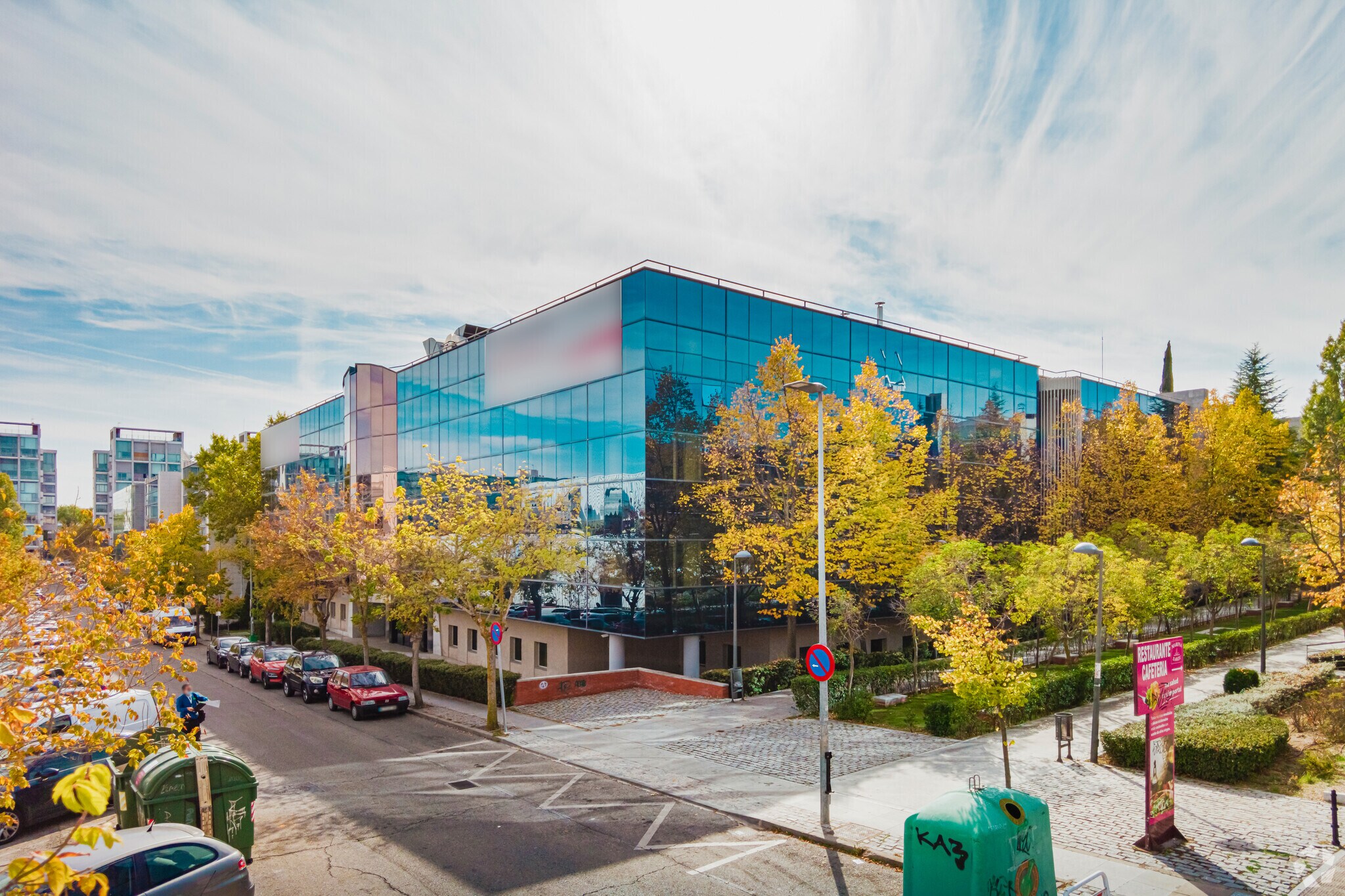 Office in San Sebastián de los Reyes, Madrid to rent Primary Photo- Image 1 of 9