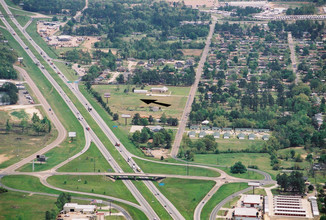 I 30, Texarkana, TX for sale Primary Photo- Image 1 of 3