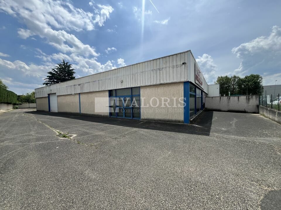 Light Industrial in Genay to rent Building Photo- Image 1 of 7