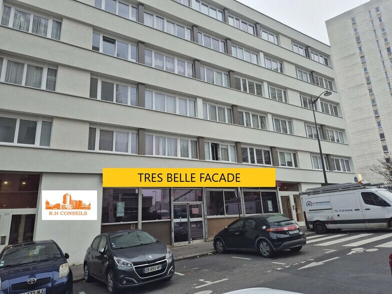 Retail in Paris to rent - Building Photo - Image 1 of 1
