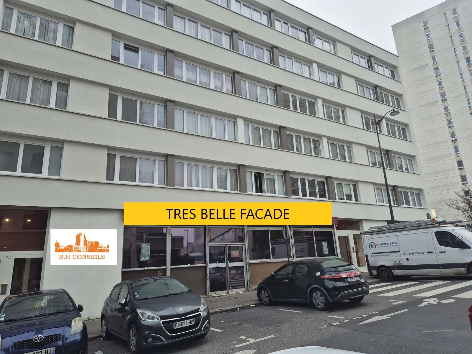 Retail in Paris to rent Building Photo- Image 1 of 2