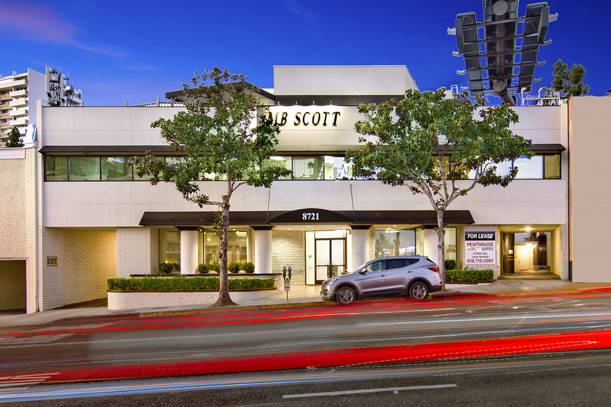 8721 W Sunset Blvd, West Hollywood, CA for rent - Building Photo - Image 2 of 7