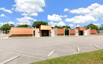 6400-6416 Dr. Martin Luther King, J St N, Saint Petersburg, FL for rent Building Photo- Image 1 of 2