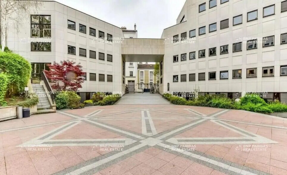 18 Rue Pasteur, Le Kremlin-Bicêtre to rent - Building Photo - Image 2 of 8