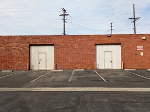 902-912 W 223rd St, Torrance, CA for rent Building Photo- Image 1 of 14