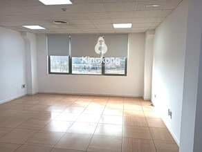 Office in Rivas-Vaciamadrid, Madrid to rent Interior Photo- Image 2 of 11