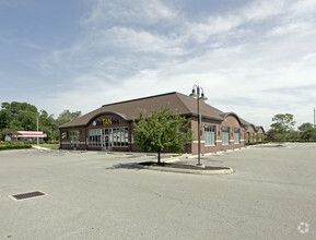 3200 Broadway, Grove City, OH for rent Primary Photo- Image 1 of 3