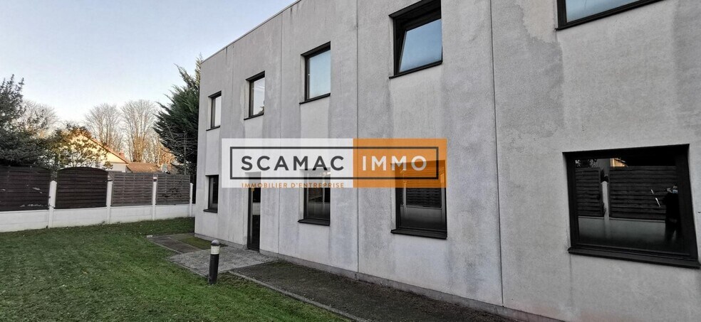 Industrial in Vitry-sur-Seine to rent - Building Photo - Image 2 of 4