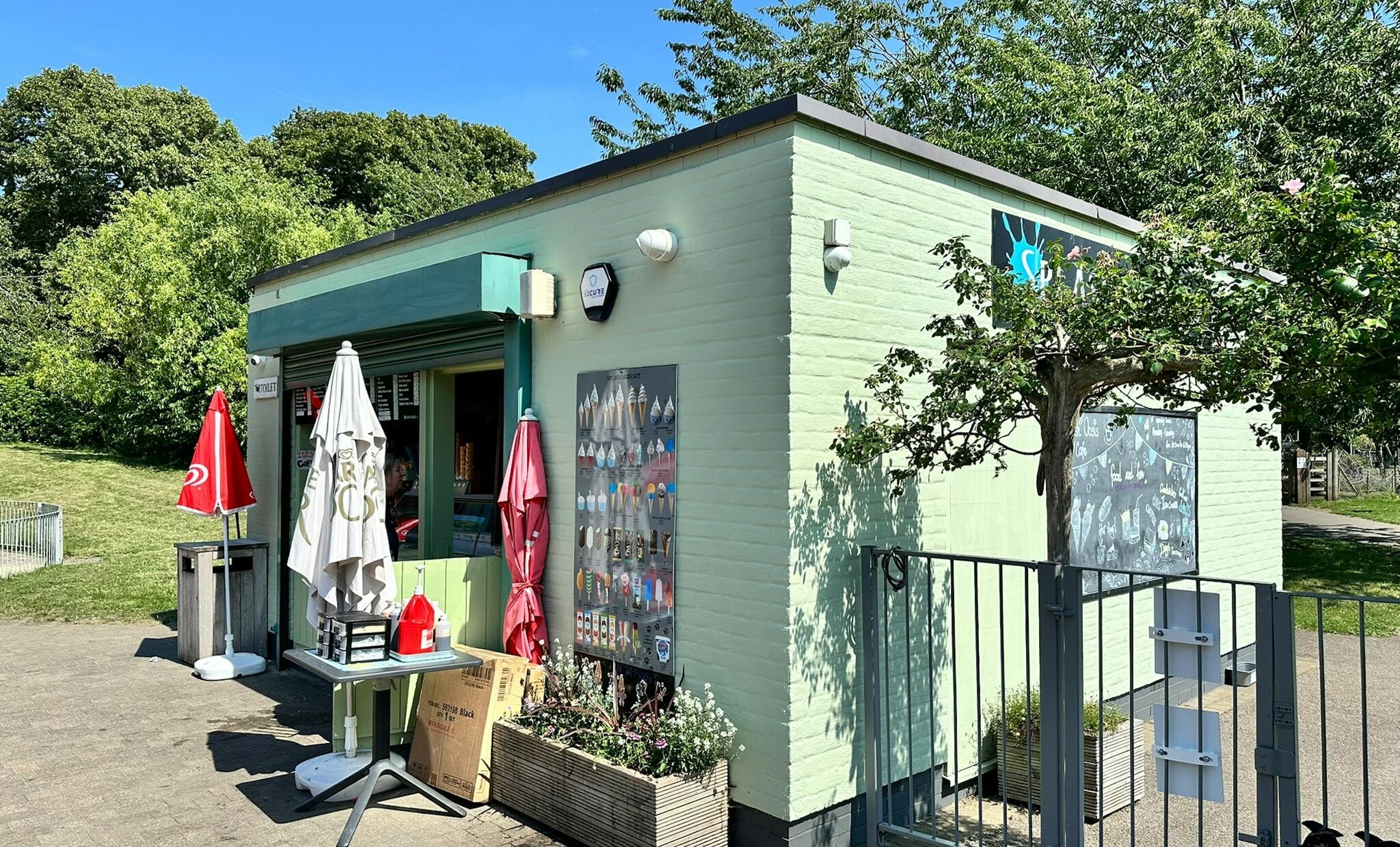 3 Claremont Grv, London to rent Primary Photo- Image 1 of 6