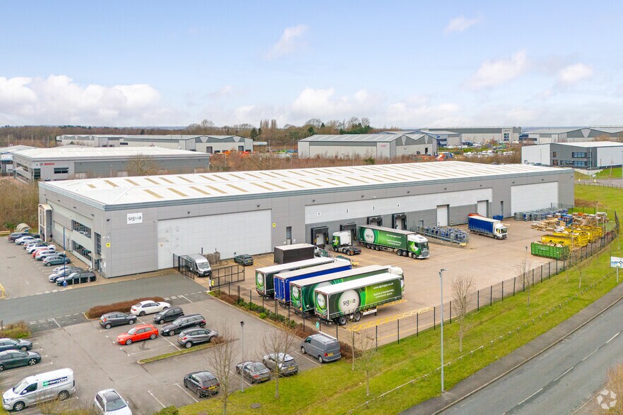 Premier Way S, Normanton for sale - Primary Photo - Image 1 of 1