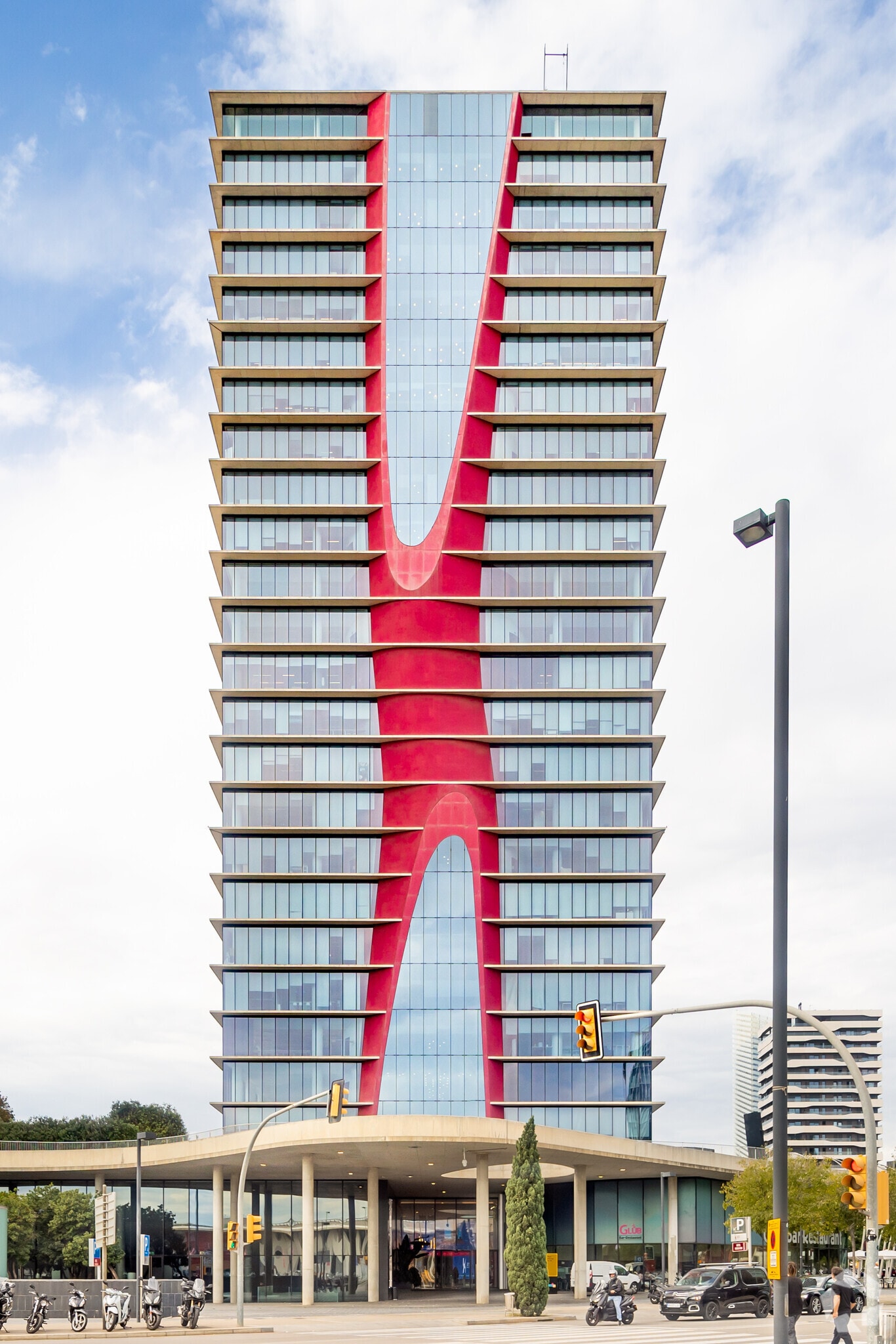 Plaça Europa, 41-43, L'Hospitalet de Llobregat, Barcelona to rent Primary Photo- Image 1 of 11