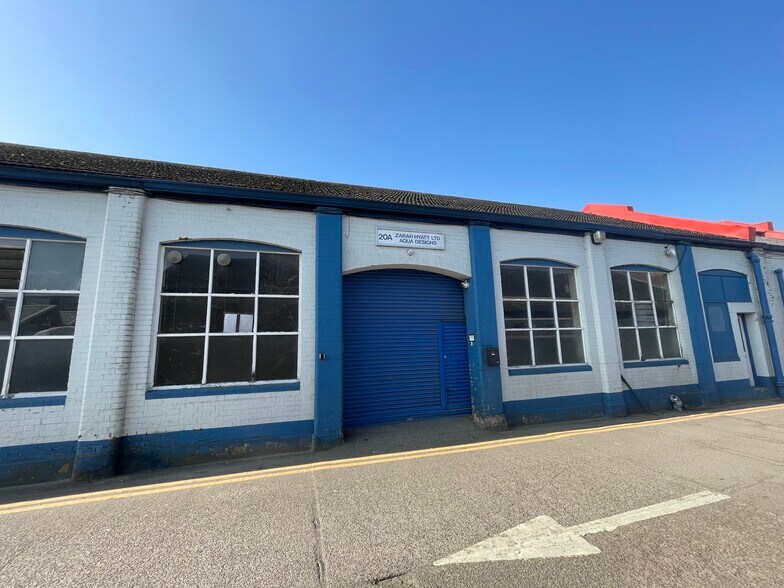 20 Leagrave Rd, Luton, LU4 8HZ UK