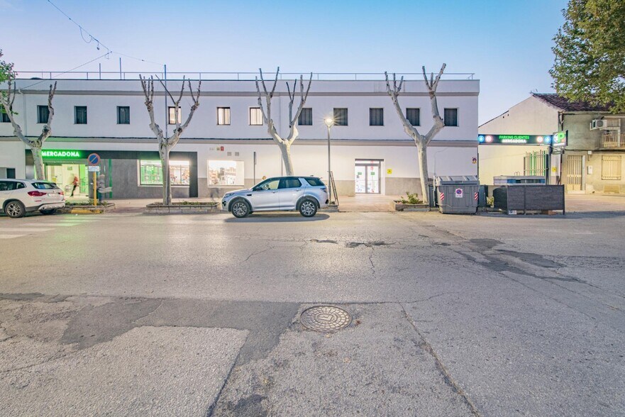 Calle Glorieta Derecha, 6, La Carolina, Jaén for sale - Building Photo - Image 3 of 3