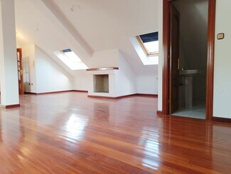 More details for Calle Vital Aza, 41, Lena - Office for Sale