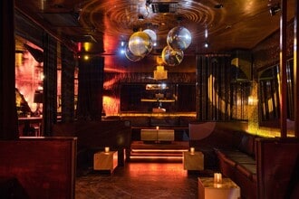 1624-1626 N Cahuenga Blvd, Los Angeles, CA to rent Interior Photo- Image 2 of 8