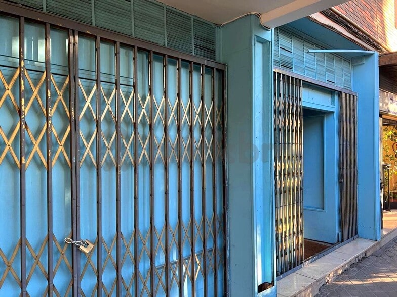 Retail in Madrid, Madrid to rent - Building Photo - Image 1 of 4