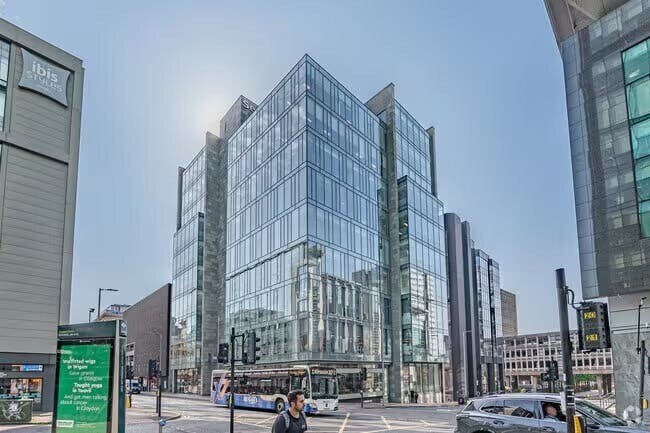 103 Waterloo St, Glasgow to rent - Building Photo - Image 1 of 9