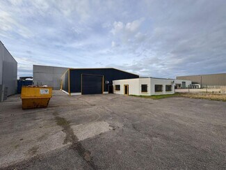 More details for Light Industrial to Rent