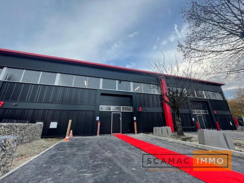 Industrial in Bonneuil-sur-Marne to rent - Building Photo - Image 1 of 7