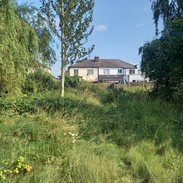 92 Adswood Rd, Liverpool for sale - Building Photo - Image 3 of 4