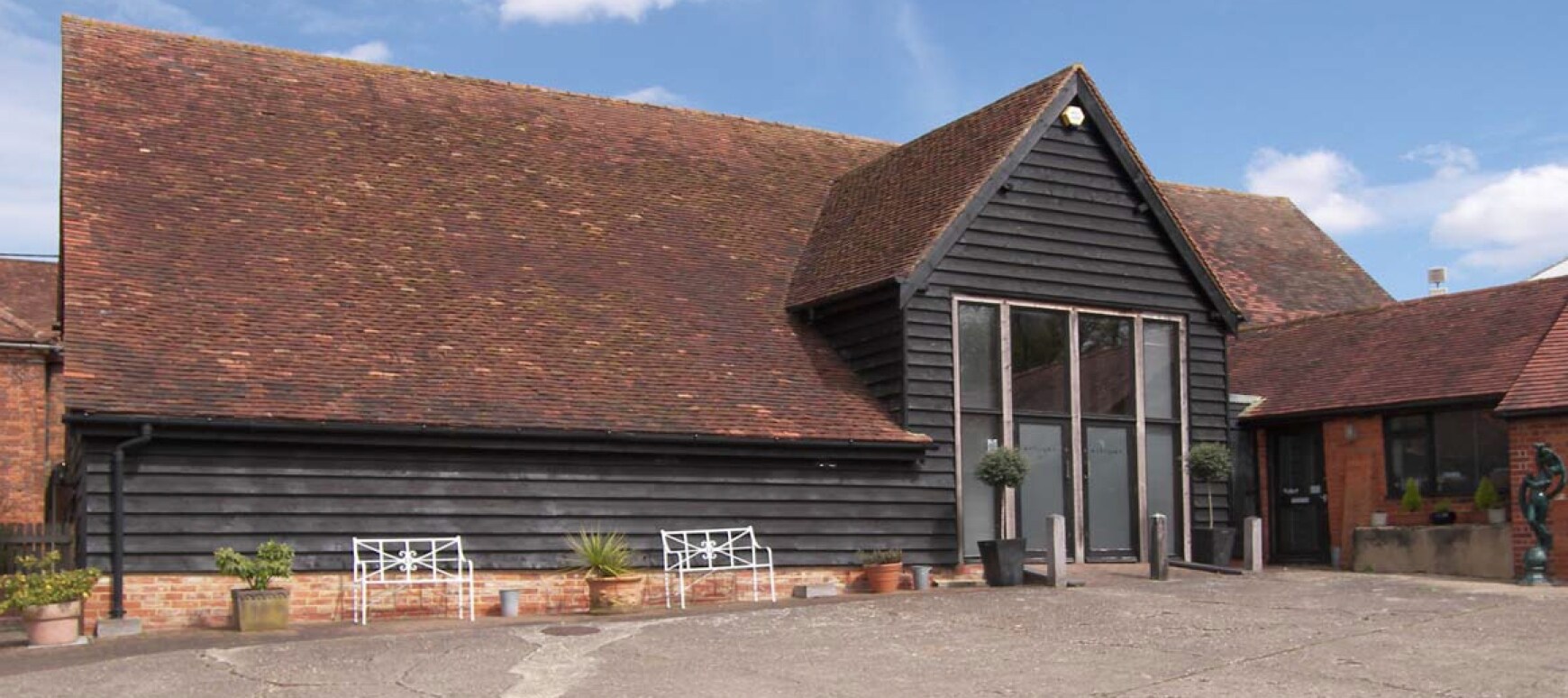 Highfield Ln, Reading for sale Primary Photo- Image 1 of 1