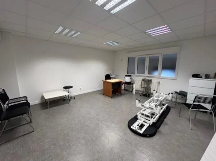 Location Bureaux 23 m² - Photo 1