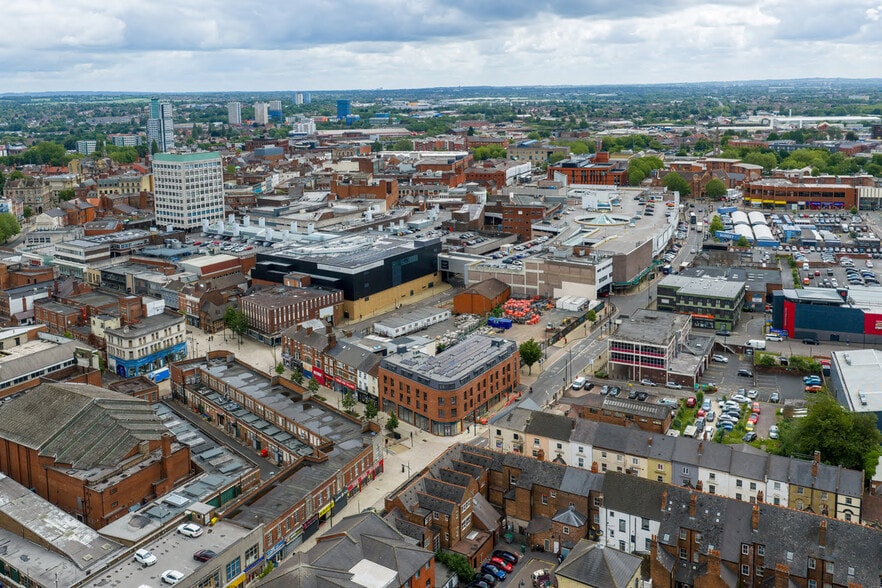 2 Cleveland St, Wolverhampton for sale - Building Photo - Image 3 of 12