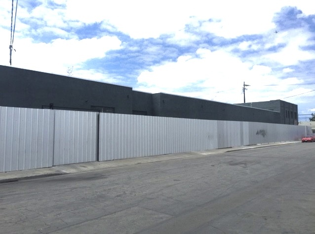 2200 E 89th St, Los Angeles, CA for rent - Building Photo - Image 2 of 8