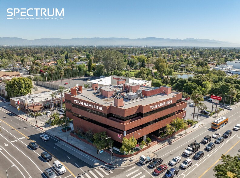 16861 Ventura Blvd, Encino, CA for sale - Aerial - Image 1 of 17