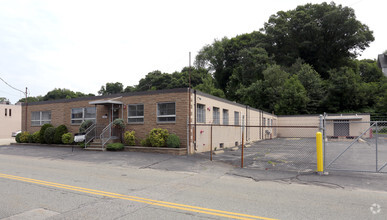 89 Valley St, East Providence, RI for sale Primary Photo- Image 1 of 1