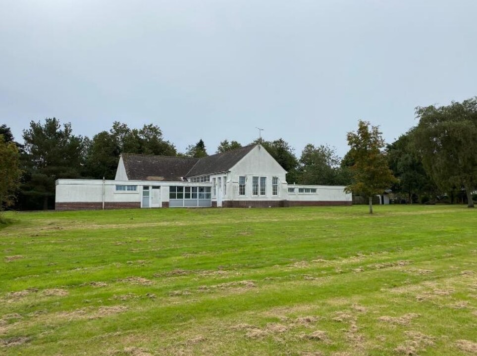 4 Forteviot Vlg, Perth for sale Primary Photo- Image 1 of 1