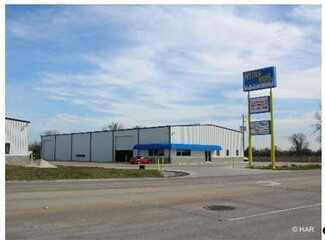 More details for 5548 North Main St, Baytown, TX - Light Industrial for Rent