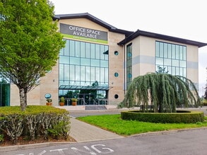 3 Lawnakilla Way, Enniskillen to rent Building Photo- Image 1 of 11