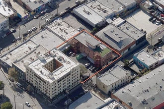 718 Gladys Ave, Los Angeles, CA - AERIAL  map view