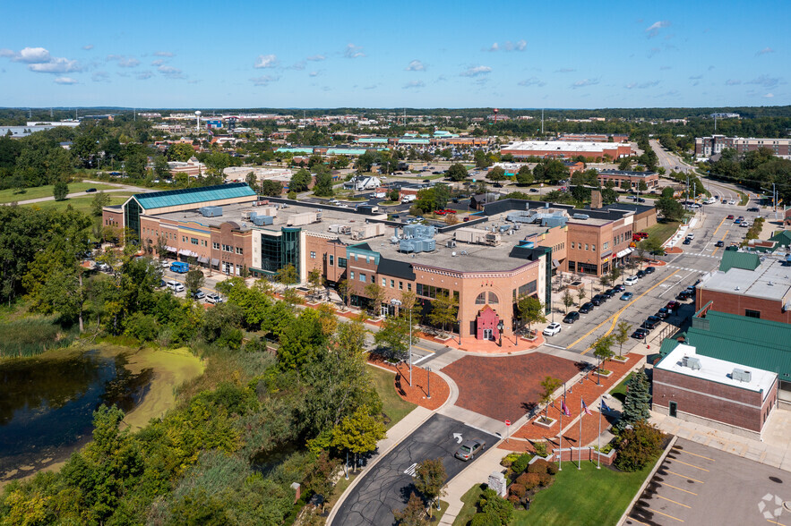 43155 Main St, Novi, MI for rent - Aerial - Image 2 of 6