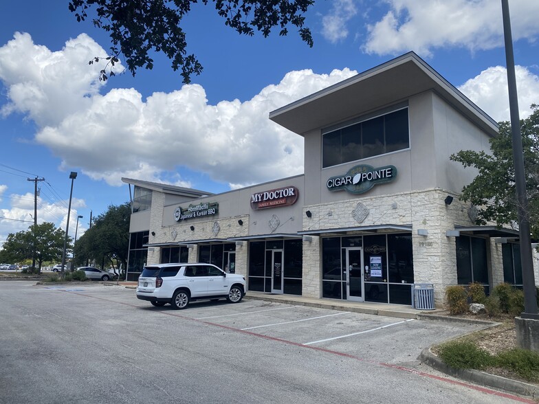 19186 Blanco Rd, San Antonio, TX for rent - Building Photo - Image 3 of 7