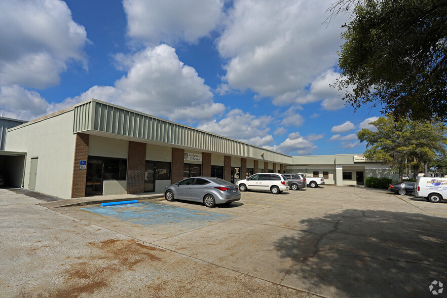 6210 44th St N, Pinellas Park, FL for rent - Building Photo - Image 2 of 4