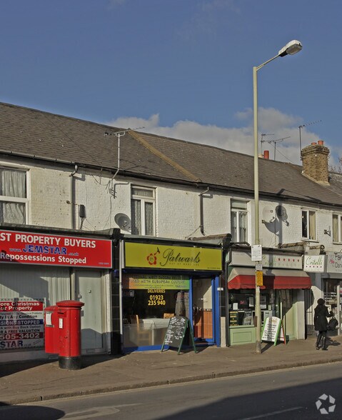 99 Vicarage Rd, Watford for sale - Primary Photo - Image 1 of 1